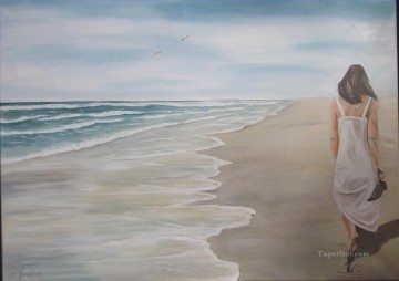  agua Lienzo - mujer caminando en la playa marca de agua
